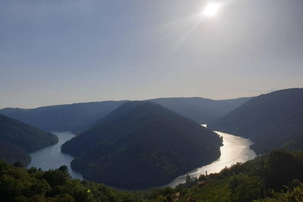 Апартаменты Contrastes Ribeira Sacra Монфорте-де-Лемос Экстерьер фото